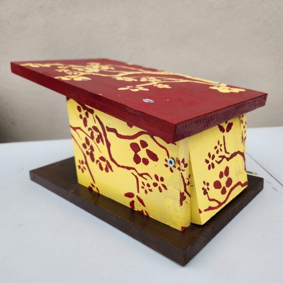 New Handmade Birdhouse Japanese Sakura Flower Design Asian Inspired Hand painted - Picture 6 of 12